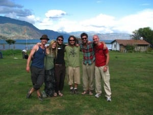 CouchSurfers: Alex (Scotland), Melanie (Canada), Rob, Colin (Canada), Jake (US), Diermond (Ireland)